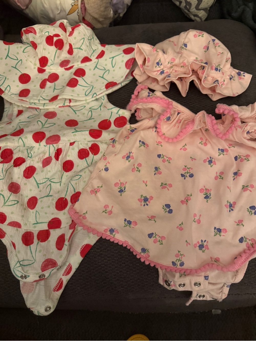 5-Pack dresses with Matching Hats/bow